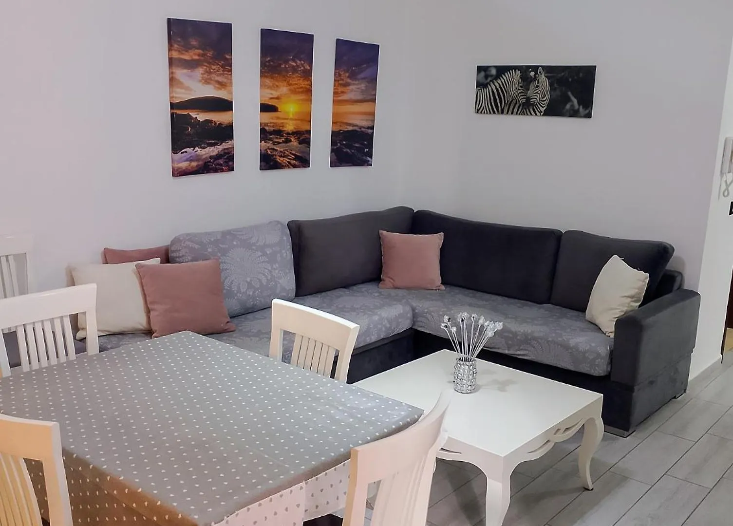 Ashley Apartments Durres